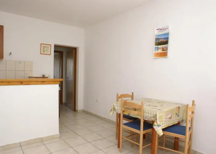 By The Sea - 4349 Κόρτσουλα