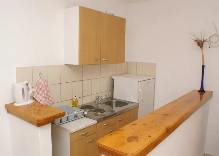 By The Sea - 4349 Korčula